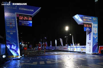 HO CHI MINH CITY NIGHT RUN EXIMBANK 2024 - Ảnh #2059840