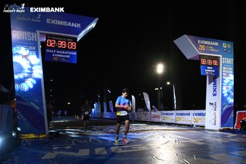 HO CHI MINH CITY NIGHT RUN EXIMBANK 2024 - Ảnh #2060423