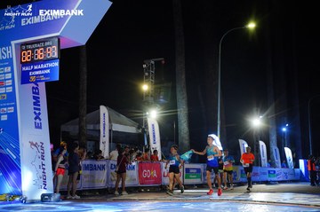 HO CHI MINH CITY NIGHT RUN EXIMBANK 2024 - Ảnh #2032902