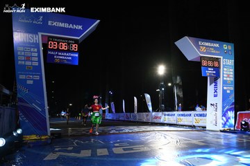 HO CHI MINH CITY NIGHT RUN EXIMBANK 2024 - Ảnh #2065225