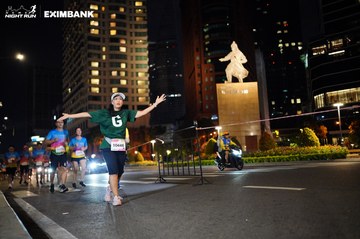 HO CHI MINH CITY NIGHT RUN EXIMBANK 2024 - Ảnh #1990181