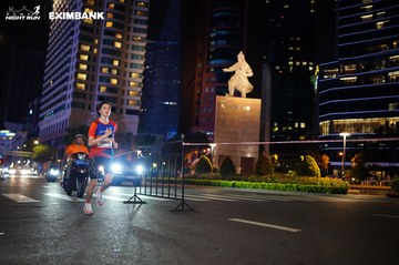 HO CHI MINH CITY NIGHT RUN EXIMBANK 2024 - Ảnh #1989103