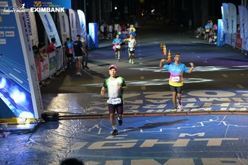 HO CHI MINH CITY NIGHT RUN EXIMBANK 2024 - Ảnh #2032232