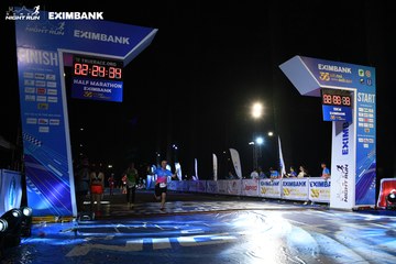 HO CHI MINH CITY NIGHT RUN EXIMBANK 2024 - Ảnh #2059742