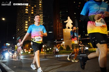 HO CHI MINH CITY NIGHT RUN EXIMBANK 2024 - Ảnh #1989573