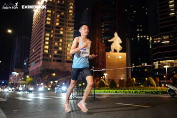 HO CHI MINH CITY NIGHT RUN EXIMBANK 2024 - Ảnh #1989267