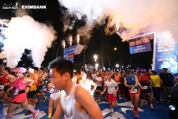 HO CHI MINH CITY NIGHT RUN EXIMBANK 2024 - Ảnh #1971068