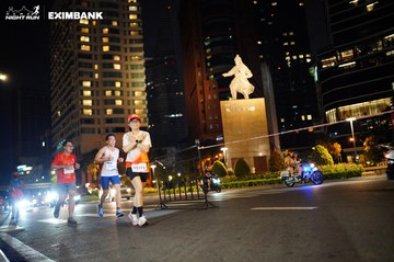 HO CHI MINH CITY NIGHT RUN EXIMBANK 2024 - Ảnh #1989612