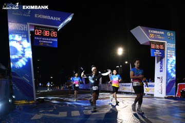 HO CHI MINH CITY NIGHT RUN EXIMBANK 2024 - Ảnh #2059841