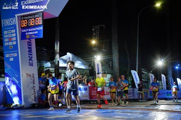 HO CHI MINH CITY NIGHT RUN EXIMBANK 2024 - Ảnh #2033761