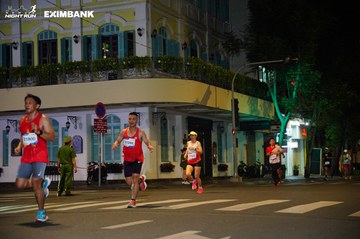 HO CHI MINH CITY NIGHT RUN EXIMBANK 2024 - Ảnh #2031061
