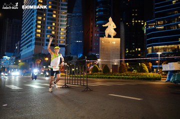 HO CHI MINH CITY NIGHT RUN EXIMBANK 2024 - Ảnh #1989064