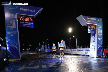 HO CHI MINH CITY NIGHT RUN EXIMBANK 2024 - Ảnh #2059810
