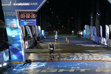 HO CHI MINH CITY NIGHT RUN EXIMBANK 2024 - Ảnh #2029947
