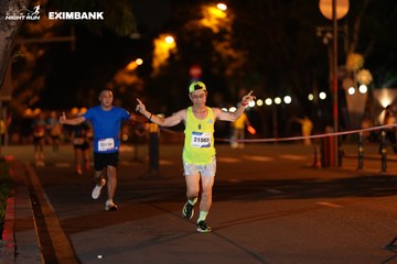 HO CHI MINH CITY NIGHT RUN EXIMBANK 2024 - Ảnh #2159448