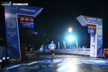 HO CHI MINH CITY NIGHT RUN EXIMBANK 2024 - Ảnh #2059385