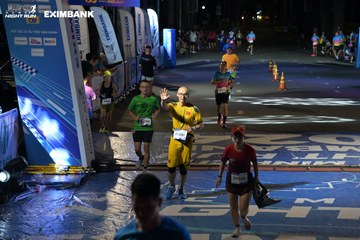 HO CHI MINH CITY NIGHT RUN EXIMBANK 2024 - Ảnh #2031269