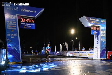 HO CHI MINH CITY NIGHT RUN EXIMBANK 2024 - Ảnh #2065058