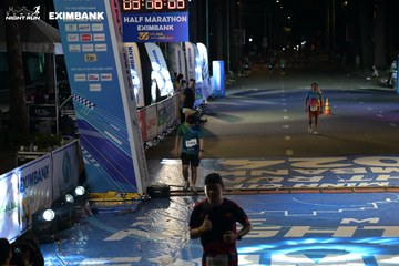 HO CHI MINH CITY NIGHT RUN EXIMBANK 2024 - Ảnh #2027819
