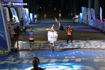 HO CHI MINH CITY NIGHT RUN EXIMBANK 2024 - Ảnh #2026702