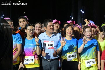 HO CHI MINH CITY NIGHT RUN EXIMBANK 2024 - Ảnh #1972070