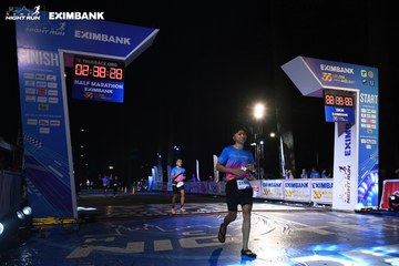 HO CHI MINH CITY NIGHT RUN EXIMBANK 2024 - Ảnh #2059897