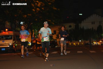 HO CHI MINH CITY NIGHT RUN EXIMBANK 2024 - Ảnh #2033712