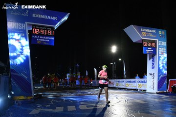 HO CHI MINH CITY NIGHT RUN EXIMBANK 2024 - Ảnh #2062508