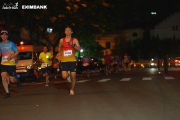 HO CHI MINH CITY NIGHT RUN EXIMBANK 2024 - Ảnh #2032260