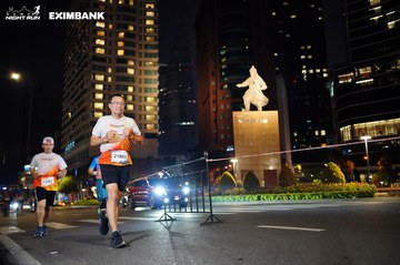 HO CHI MINH CITY NIGHT RUN EXIMBANK 2024 - Ảnh #1990885