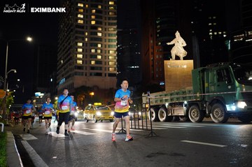 HO CHI MINH CITY NIGHT RUN EXIMBANK 2024 - Ảnh #1991176