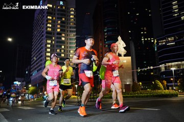 HO CHI MINH CITY NIGHT RUN EXIMBANK 2024 - Ảnh #1990113