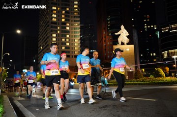 HO CHI MINH CITY NIGHT RUN EXIMBANK 2024 - Ảnh #1990194