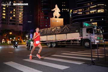HO CHI MINH CITY NIGHT RUN EXIMBANK 2024 - Ảnh #1989034