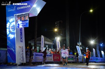 HO CHI MINH CITY NIGHT RUN EXIMBANK 2024 - Ảnh #2032941