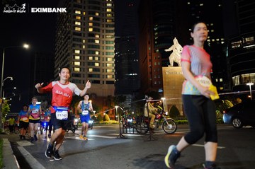 HO CHI MINH CITY NIGHT RUN EXIMBANK 2024 - Ảnh #1990477