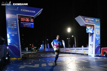 HO CHI MINH CITY NIGHT RUN EXIMBANK 2024 - Ảnh #2065182