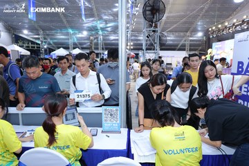 HO CHI MINH CITY NIGHT RUN EXIMBANK 2024 - Ảnh #1964789