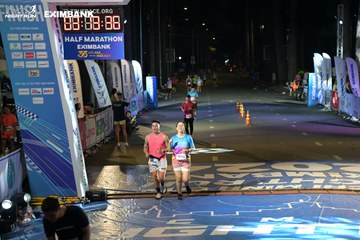 HO CHI MINH CITY NIGHT RUN EXIMBANK 2024 - Ảnh #2028381