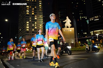 HO CHI MINH CITY NIGHT RUN EXIMBANK 2024 - Ảnh #1991163