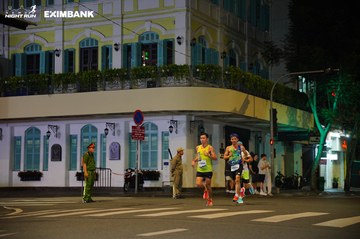 HO CHI MINH CITY NIGHT RUN EXIMBANK 2024 - Ảnh #2030930