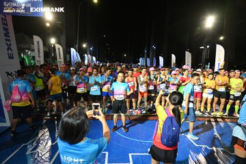 HO CHI MINH CITY NIGHT RUN EXIMBANK 2024 - Ảnh #1970511