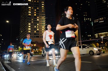 HO CHI MINH CITY NIGHT RUN EXIMBANK 2024 - Ảnh #1991303