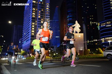 HO CHI MINH CITY NIGHT RUN EXIMBANK 2024 - Ảnh #1989900