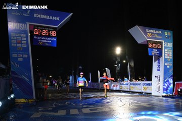 HO CHI MINH CITY NIGHT RUN EXIMBANK 2024 - Ảnh #2060975