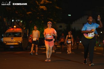 HO CHI MINH CITY NIGHT RUN EXIMBANK 2024 - Ảnh #2030452