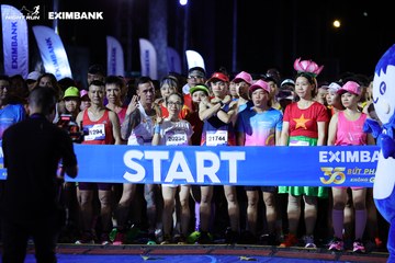 HO CHI MINH CITY NIGHT RUN EXIMBANK 2024 - Ảnh #1970229