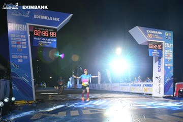 HO CHI MINH CITY NIGHT RUN EXIMBANK 2024 - Ảnh #2065709