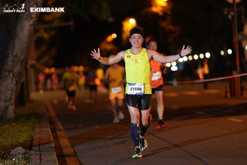 HO CHI MINH CITY NIGHT RUN EXIMBANK 2024 - Ảnh #2159536