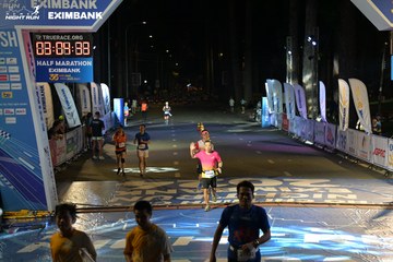 HO CHI MINH CITY NIGHT RUN EXIMBANK 2024 - Ảnh #2029764